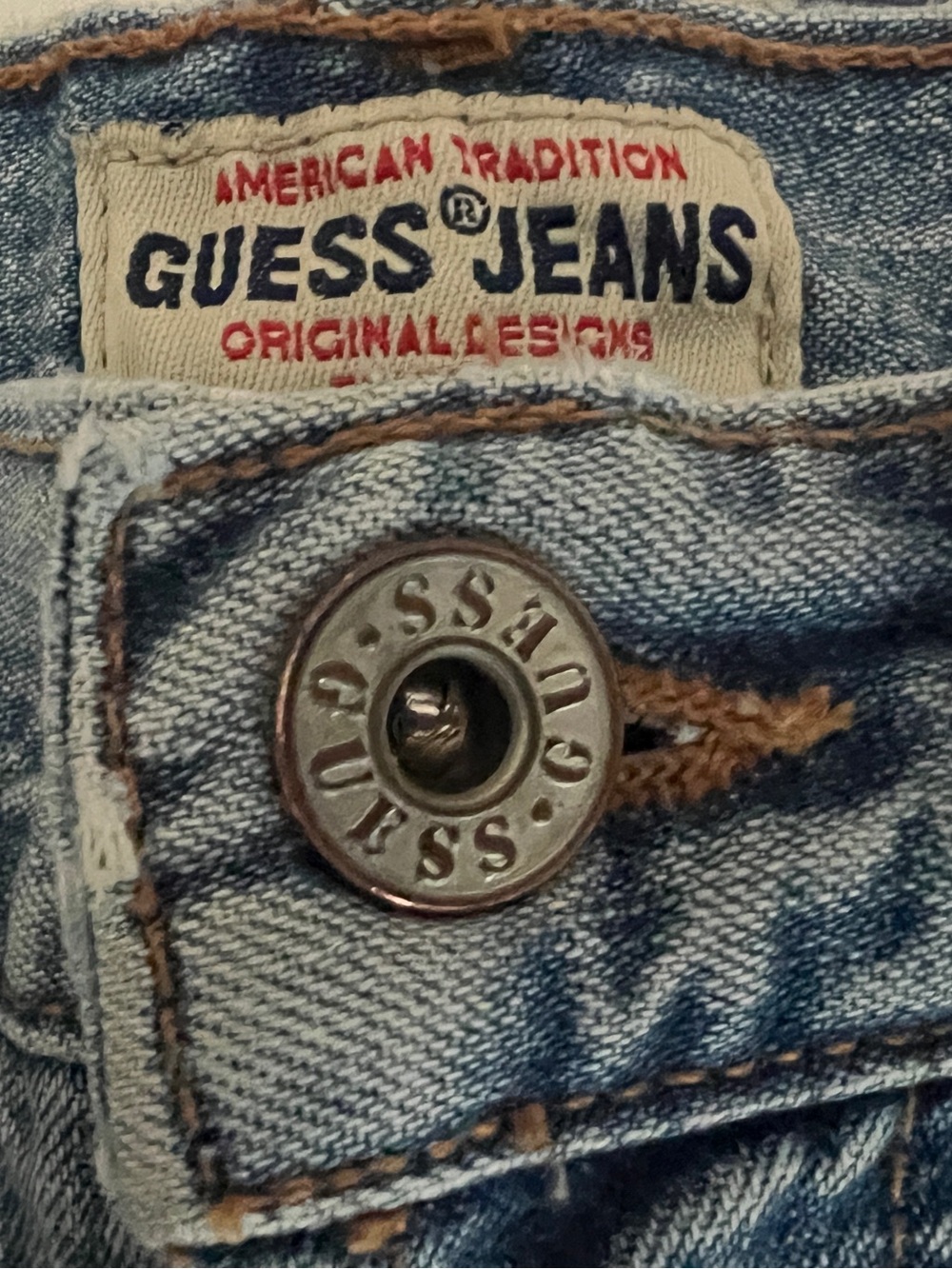 Vintage 90s Guess Triangle Logo High Rise Acid Wash Denim Shorts - One Owner - Picture 4 of 8